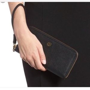 Authentic Tory Burch continental zip wallet